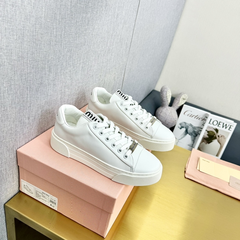 Miu Miu Casual Shoes